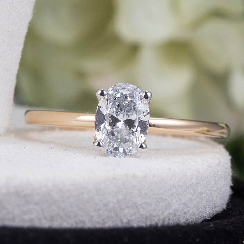 Solitaire-Ring, Oval cut, 2,0 ct, 18k Gold